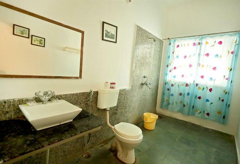 标准间, Pangarh Lake Retreat