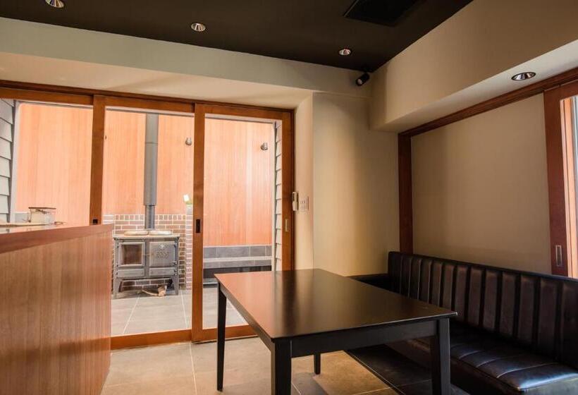 Трехместный Номер Стандарт Совместная Ванная, Cafe & Guest House Nagonoya