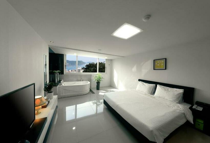 اتاق لوکس با چشم‌انداز دریا, Doya Hotel Geoje