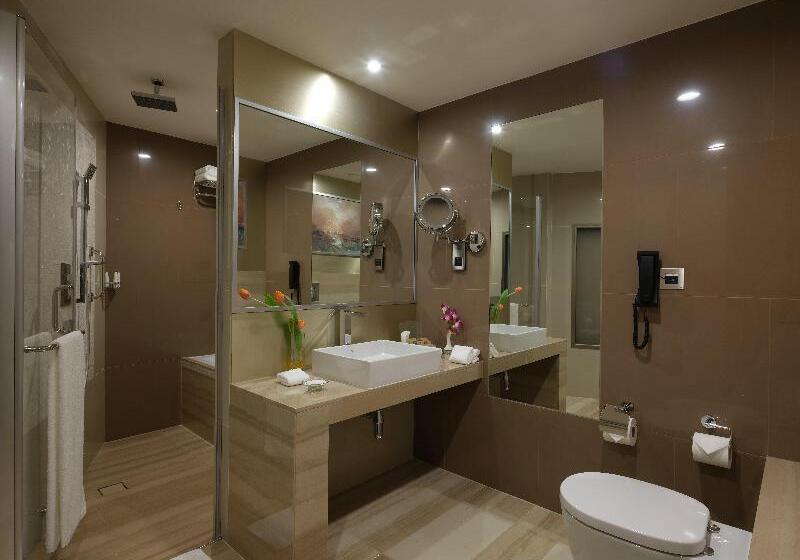 اتاق استاندارد با تخت بزرگ, Holiday Inn Kuwait Al Thuraya City, An Ihg