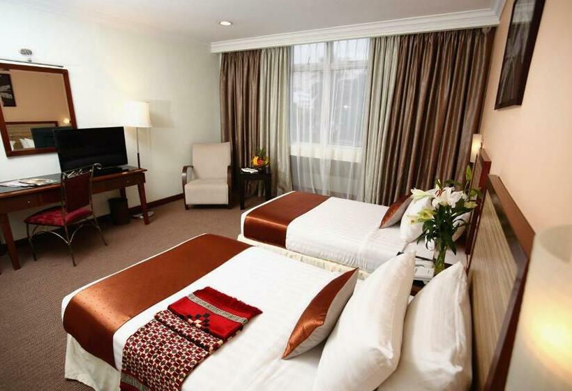 Номер Superior, Th Hotel Kelana Jaya