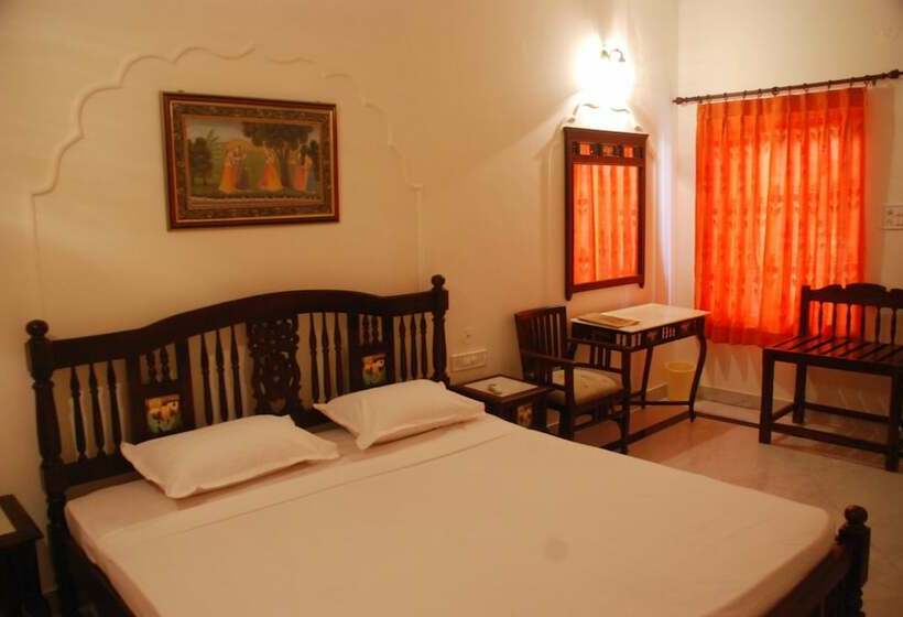 Quarto Deluxe, Welcomheritage Kalyan Bhawan
