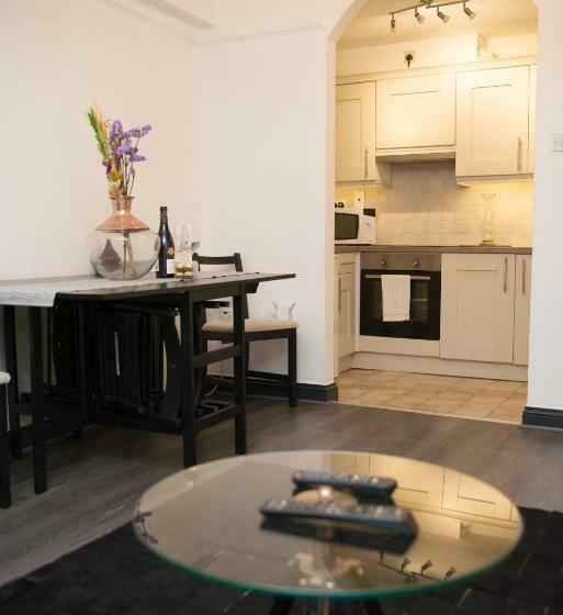 آپارتمان 1 خوابه, Liffey Suites