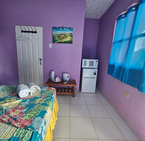 اتاق استاندارد با چشم‌انداز باغ, Fish Tobago Guesthouse Or Joy And Brandon Guesthouse