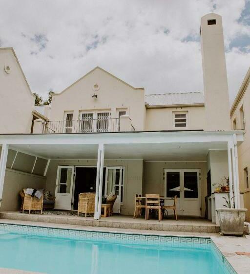 Дом 1 Спальня, Franschhoek Village House