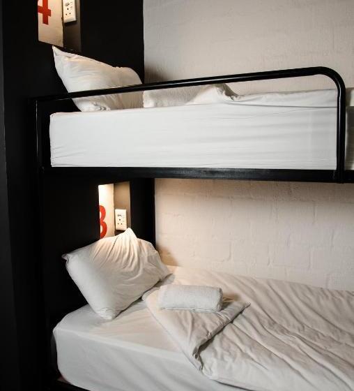 تختخواب در اتاق مشترک, 91 Loop Boutique Hostel