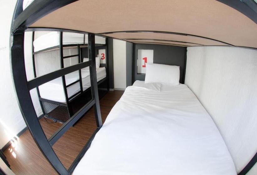 اتاق استاندارد سه نفره, 91 Loop Boutique Hostel