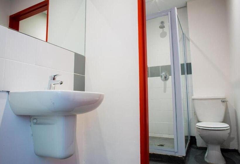 تختخواب در اتاق مشترک, 91 Loop Boutique Hostel