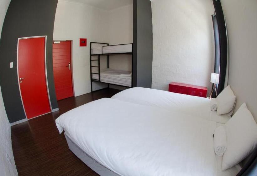اتاق استاندارد با تخت بزرگ, 91 Loop Boutique Hostel