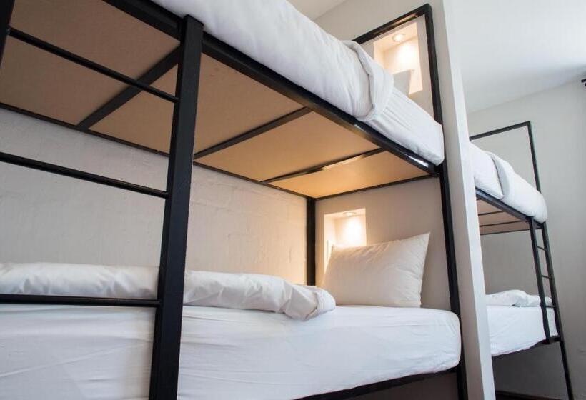 اتاق استاندارد, 91 Loop Boutique Hostel
