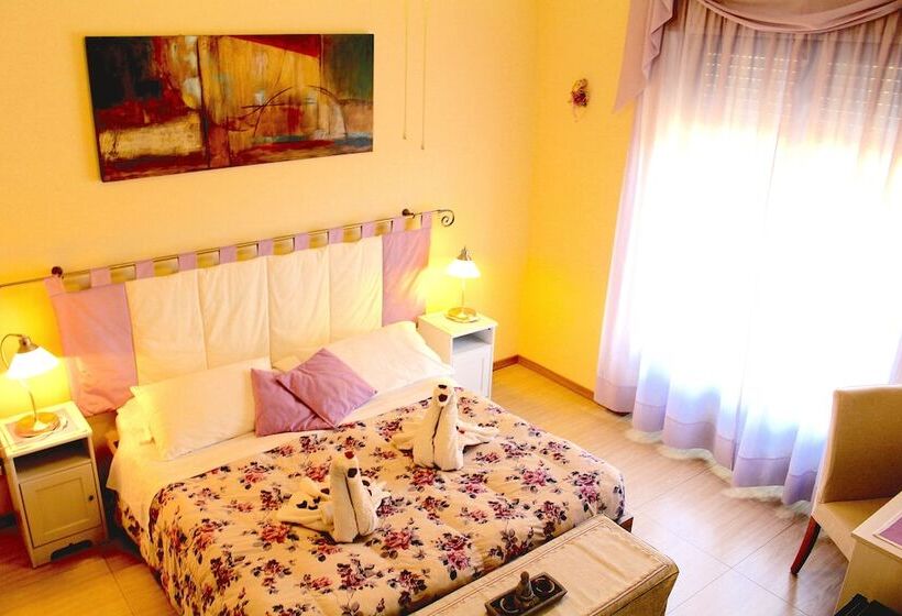 اتاق استاندارد سه نفره, B&b Eremes
