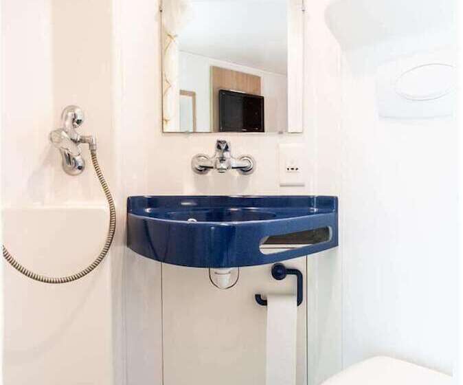 Номер Стандарт, Brit Hotel Rouen Nord   Barentin