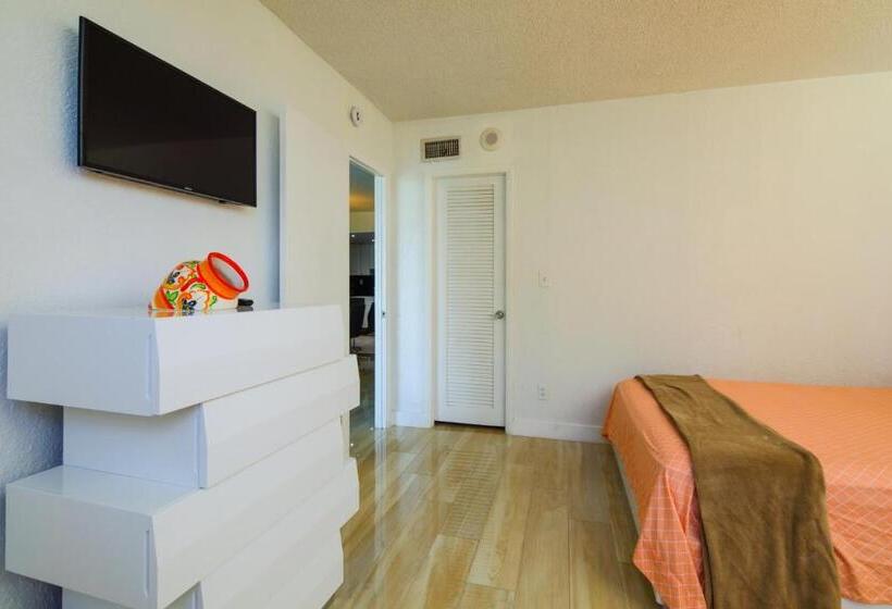 침실 3개 아파트, Sunny Isles Ocean Reserve Condo Apartments