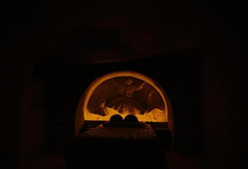 سوئیت پرزیدنت, Phocas Cave Suites