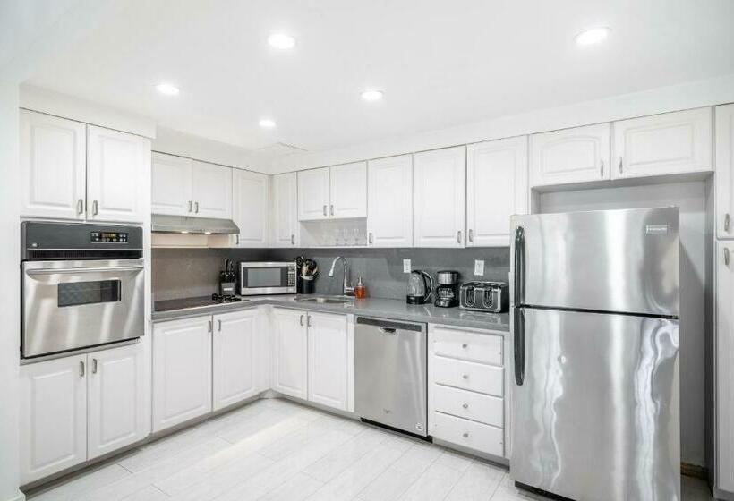 침실 3개 아파트, Sunny Isles Ocean Reserve Condo Apartments