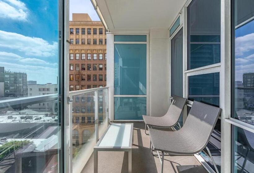 小型套房, Level Los Angeles   Downtown South Olive