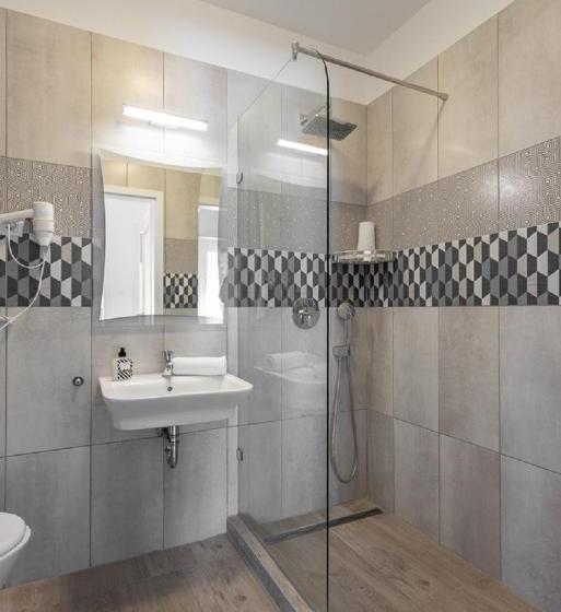 Апартаменты Deluxe 1 Спальня, Maple Tree Budget Apartments