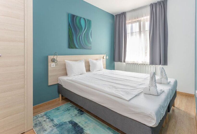 Апартаменты Deluxe 1 Спальня, Maple Tree Budget Apartments