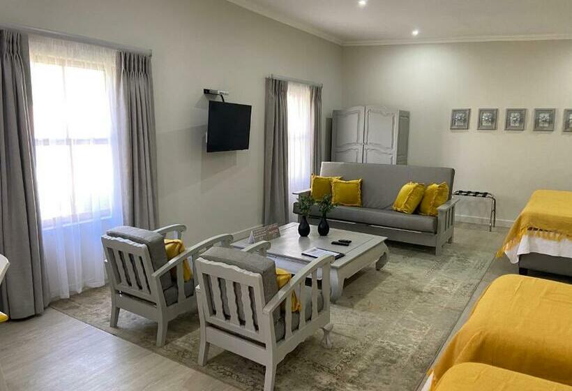 Номер Стандарт, Cape Karoo Guesthouse