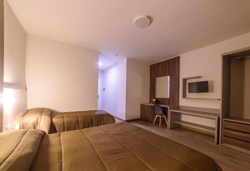 اتاق سوپریور سه تخته, Grand Hotel Europa Rivisondoli Centro