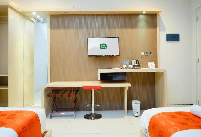 اتاق لوکس, Sans Hotel Grand Omah Sastro