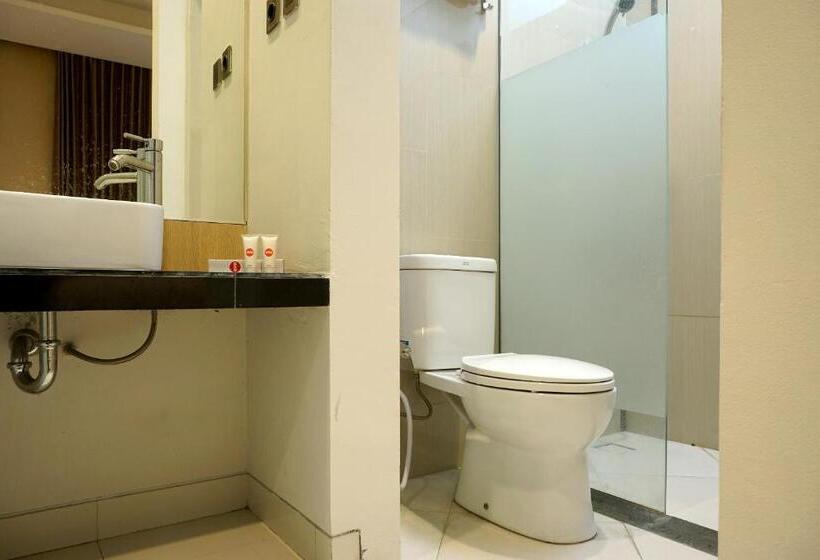 سوییت خانوادگی, Sans Hotel Grand Omah Sastro
