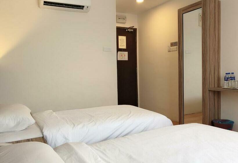 Трехместный Номер Superior, Tumike Hotel Bentong