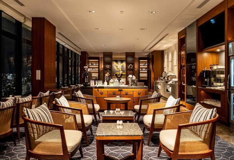 اتاق لوکس, Hyatt Regency Naha Okinawa