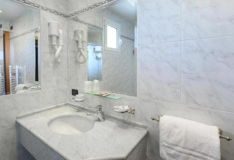 Quarto Superior Vista Mar, Atilius & Suites