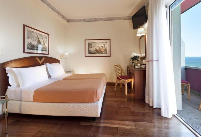 Quarto Superior Vista Mar, Atilius & Suites