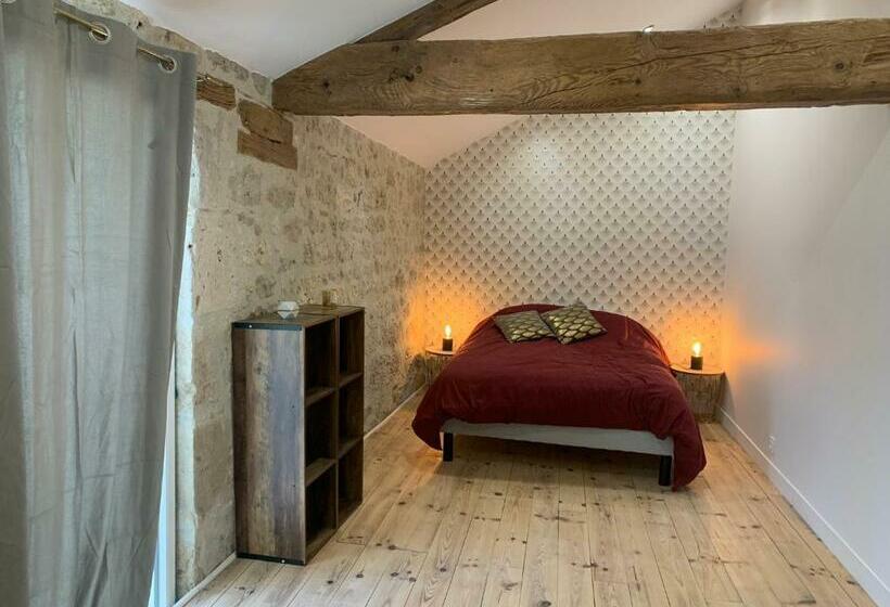 Номер Стандарт Вид на Сад, Maison Papillon Gîte De Ressourcement
