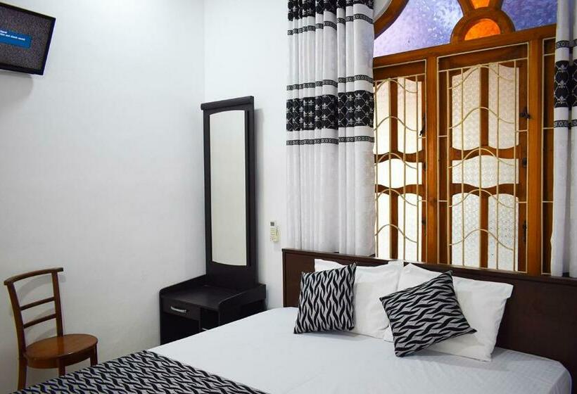 Quarto Estandar Banheiro Compartilhado, White Moon Beach Resort