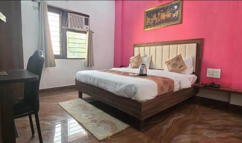 اتاق استاندارد, Taj Classic Agra