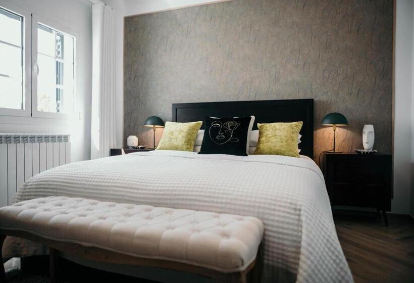 اتاق استاندارد, Flowers & Faces Guesthouse