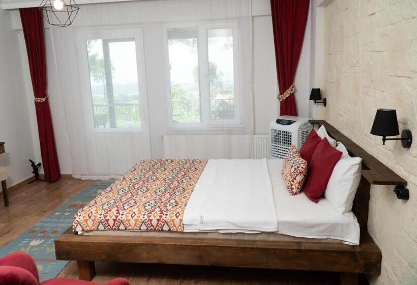 غرفة قياسية مطلّة علي البحر, Sarı Konak Butik Otel