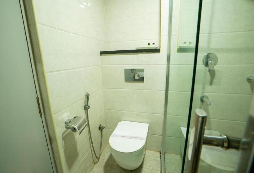 带大床的高级房间, Park Signature Hotels   Royal Benza