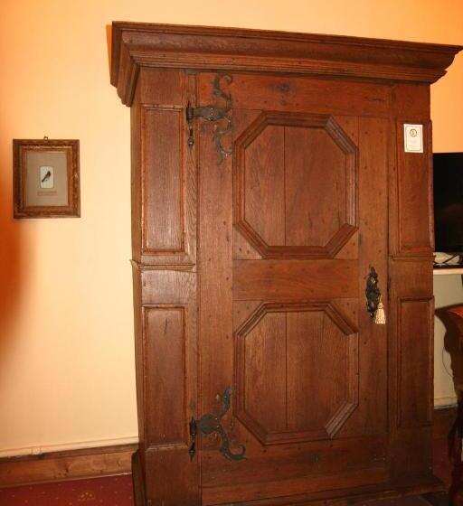 Quarto Estandar com Hidromassagem, Burg Arras
