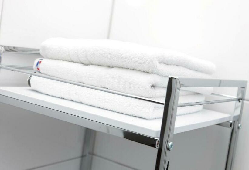 스탠다드 룸 공동 욕실, Pension Arkade Heilbronn