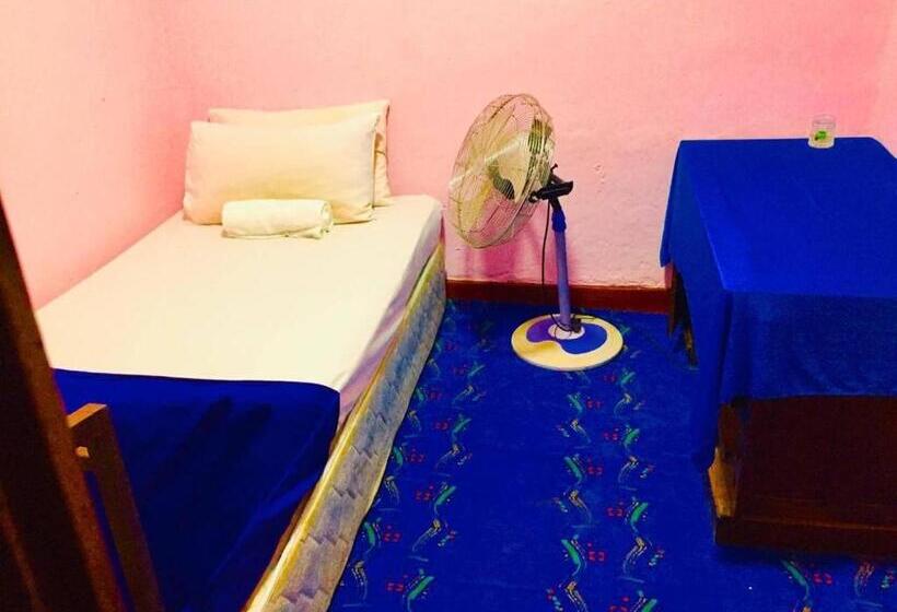 이코노미 룸, Ambalama Hostel