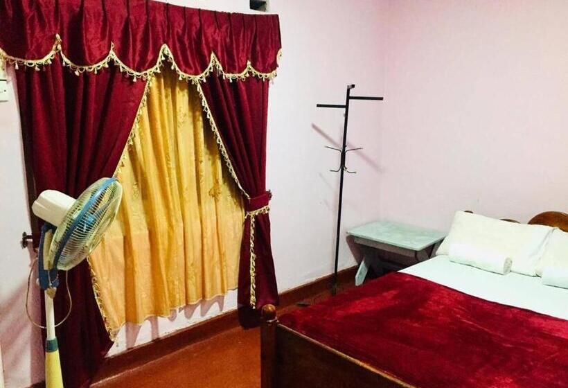 이코노미 룸, Ambalama Hostel