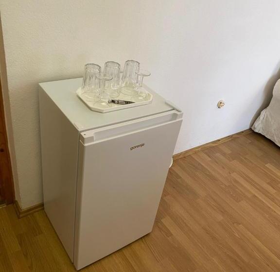 اتاق استاندارد چهار تخته, Global Apartmanház