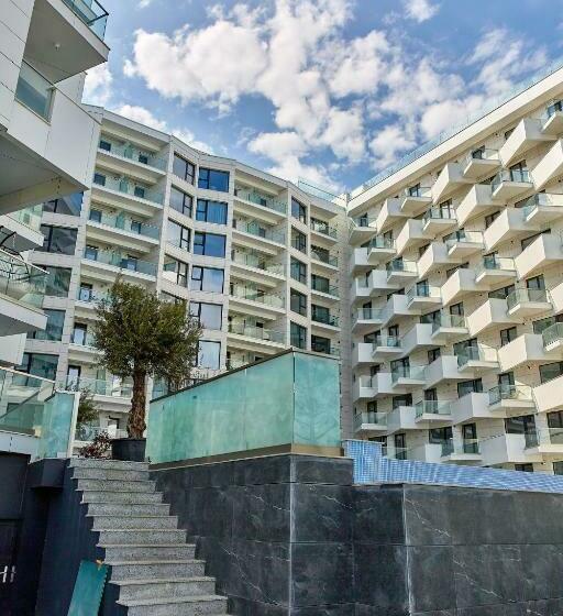 آپارتمان لوکس 1 خوابه, Apartamente By Alz Infinity