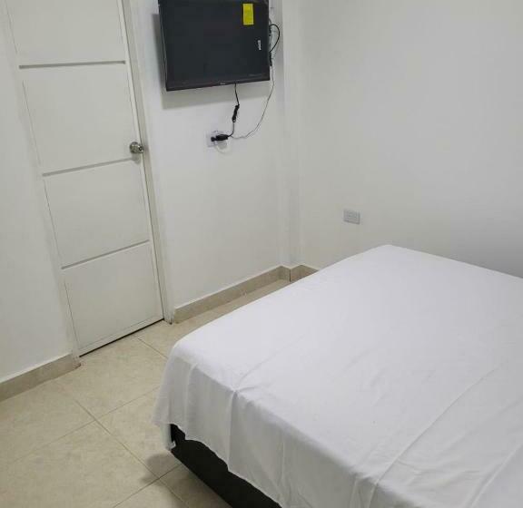 Chambre Standard, Maria Eugenia