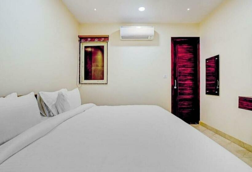 Трехместный Номер Классика, Oyo 80968b The Westin