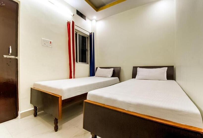 اتاق کلاسیک سه تخته, Spot On 81255b Happy Guest House