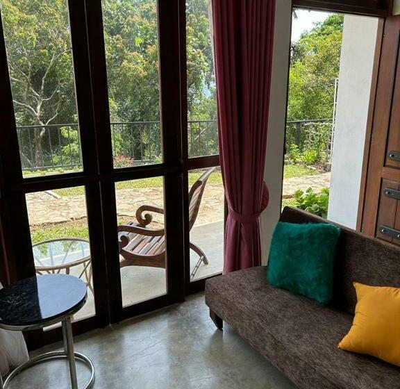 Номер Стандарт Вид на Горы, O Neill S Cottage