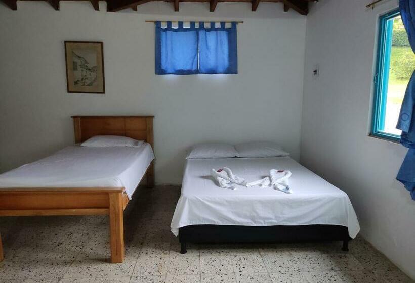 Семейный Номер, Hosteria Puerta Del Nus