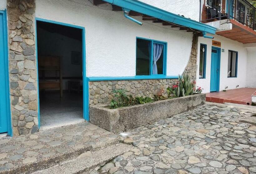 Семейный Номер, Hosteria Puerta Del Nus