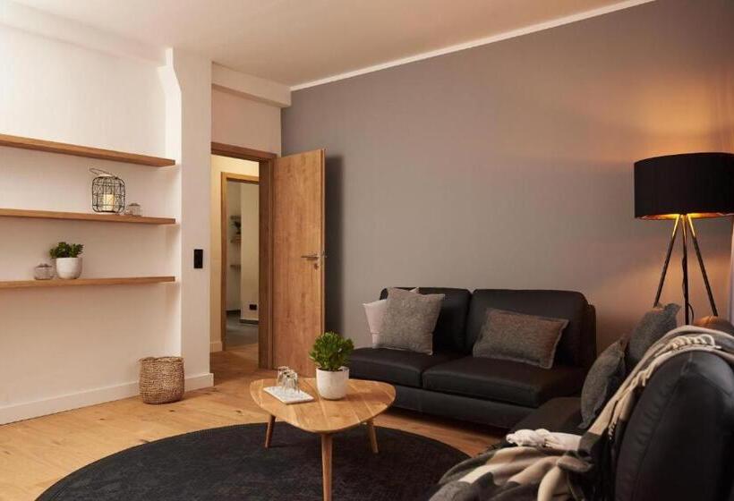 Апартаменты 2 Спальни, Coffee Fellows Hotel Trier