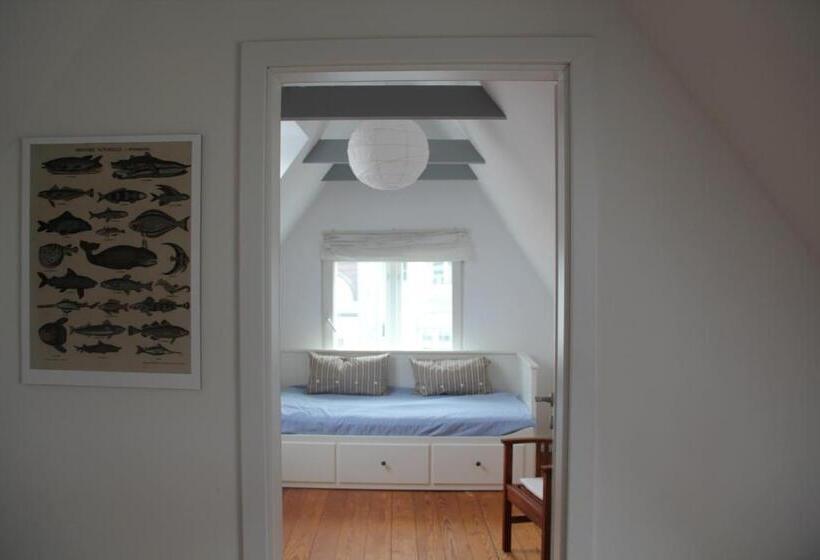 کابین, Lili Marleen